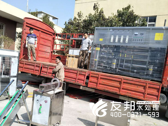 南陽3噸雙級+200桶灌裝設(shè)備2.jpg