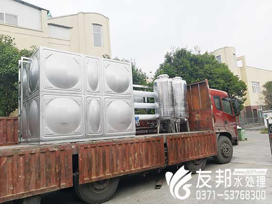 純凈水設(shè)備.jpg