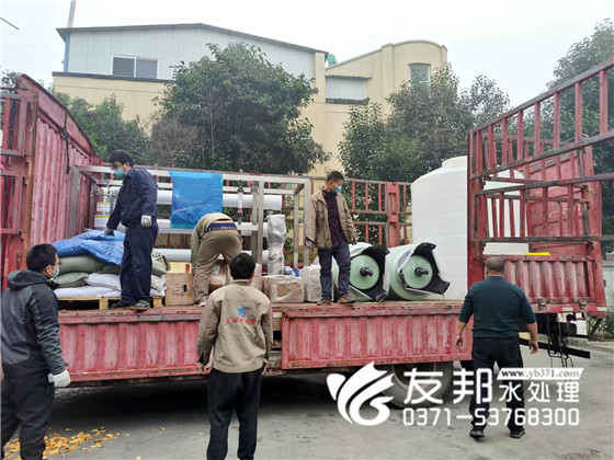 睢縣匯智農(nóng)科無(wú)土栽培6噸單級(jí)設(shè)備發(fā)貨19.jpg