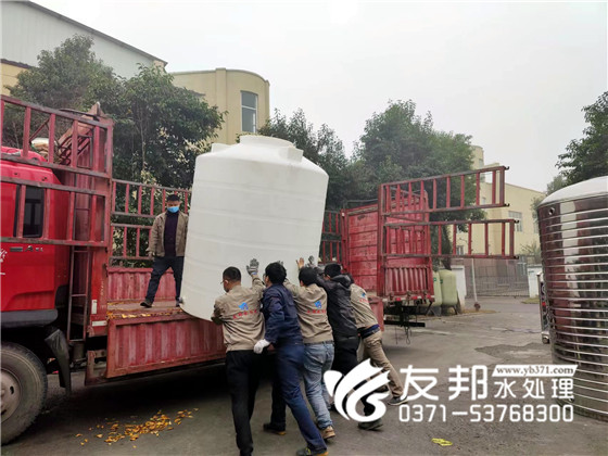 睢縣匯智農(nóng)科無(wú)土栽培6噸單級(jí)設(shè)備發(fā)貨19.jpg